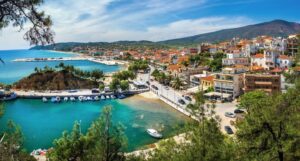 Tax inspector threats in Thasos: Man arrested for intimidating AADE auditors