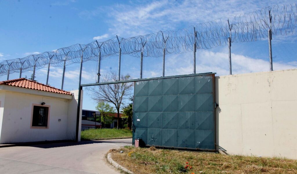Thebes women’s prison riot quickly suppressed after inmate death