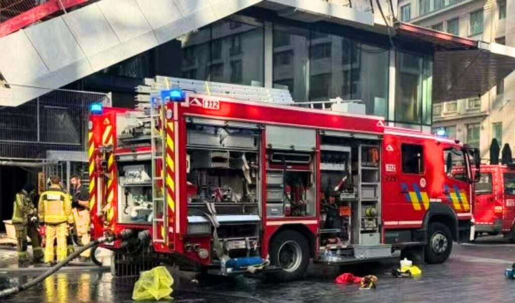 Brussels building fire kills workers, six still missing