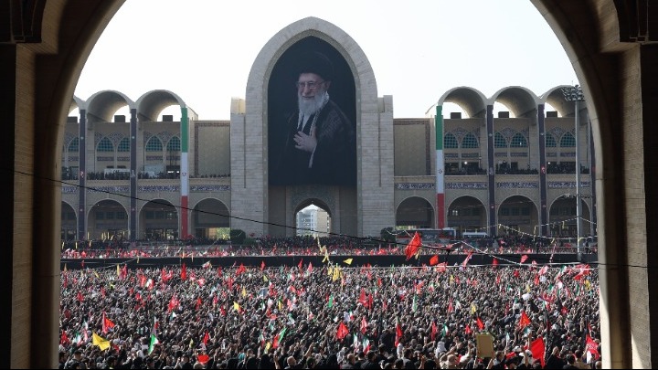 Iran escalates threats against France and UK over Strait of Hormuz