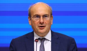 Hatzidakis: No “magic fixes” for inflation as opposition plays old tricks