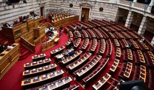 52 Independent MPs Seek Party Homes as Greece’s Parliament Reopens