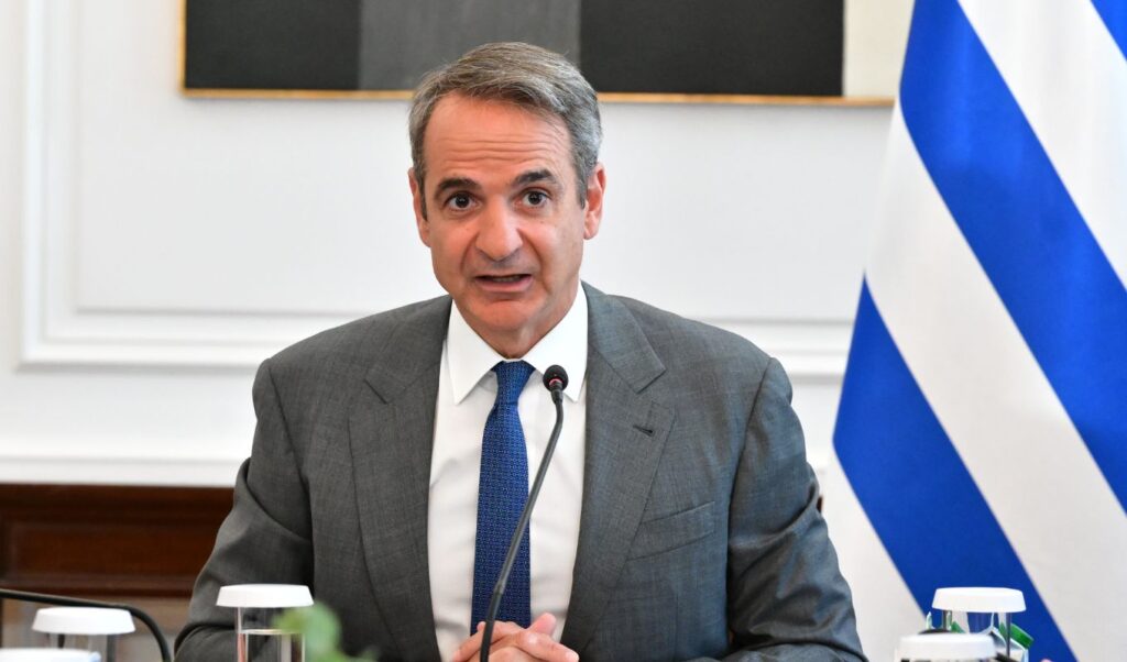 Greek PM Mitsotakis injured in bicycle accident in Crete