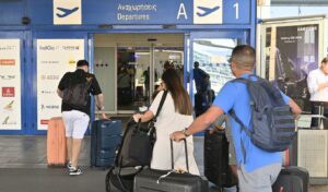 Athens Airport passenger traffic soars: 3.93M travelers in July
