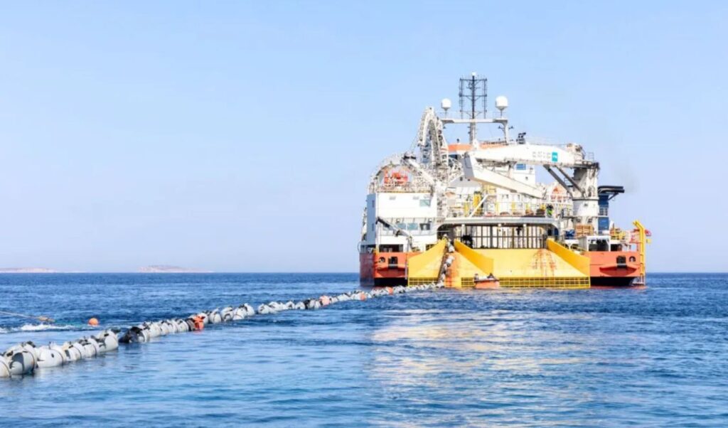 Greece accelerates Cyprus-Israel power link via ADMIE investment bid
