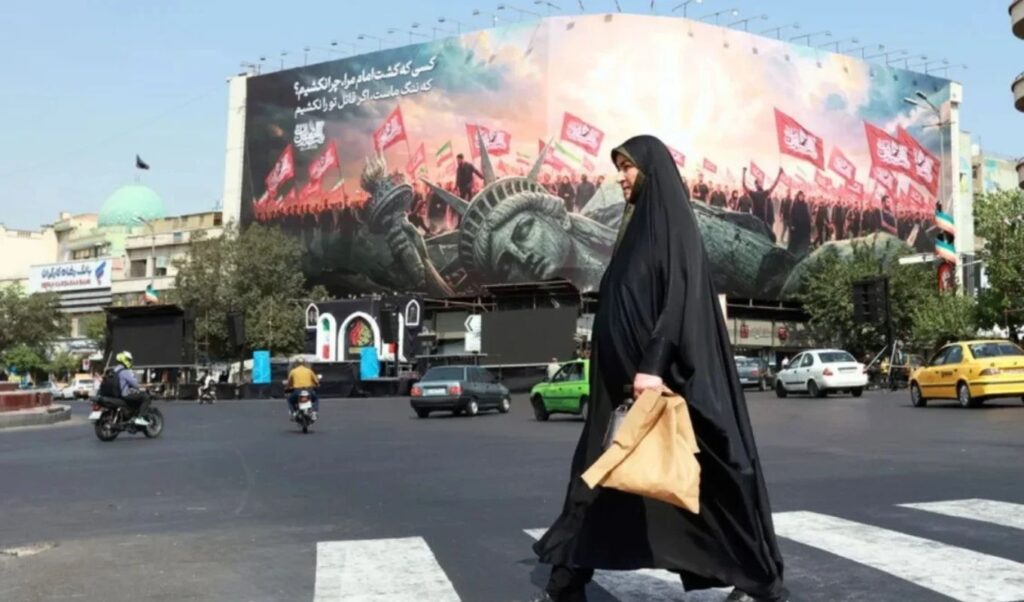 Iran fires back at Trump’s Strait of Hormuz claim: “Delusions of a deranged man begging for talks”
