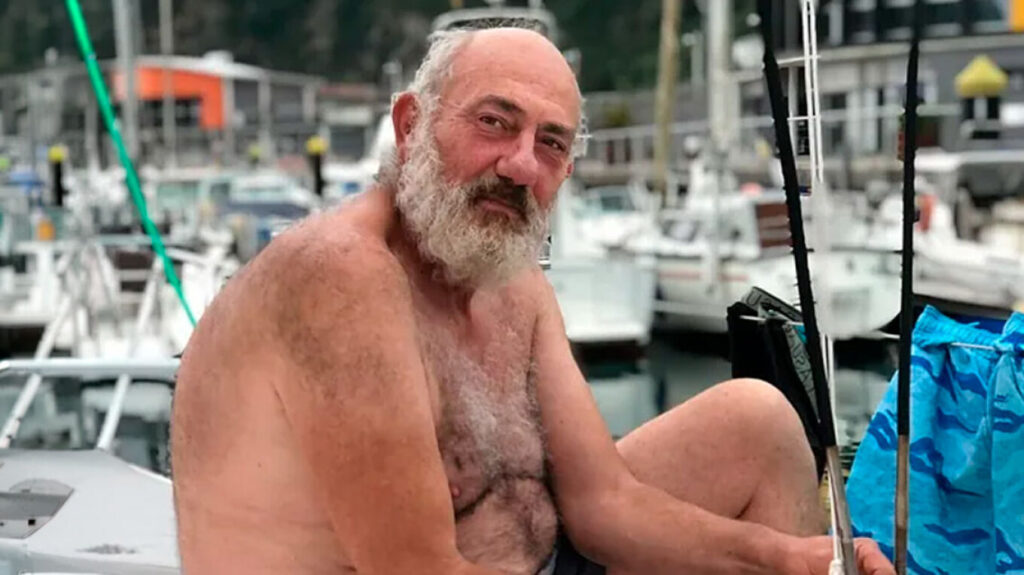 Pylos: Wife of missing sailor blames herself after husband falls overboard