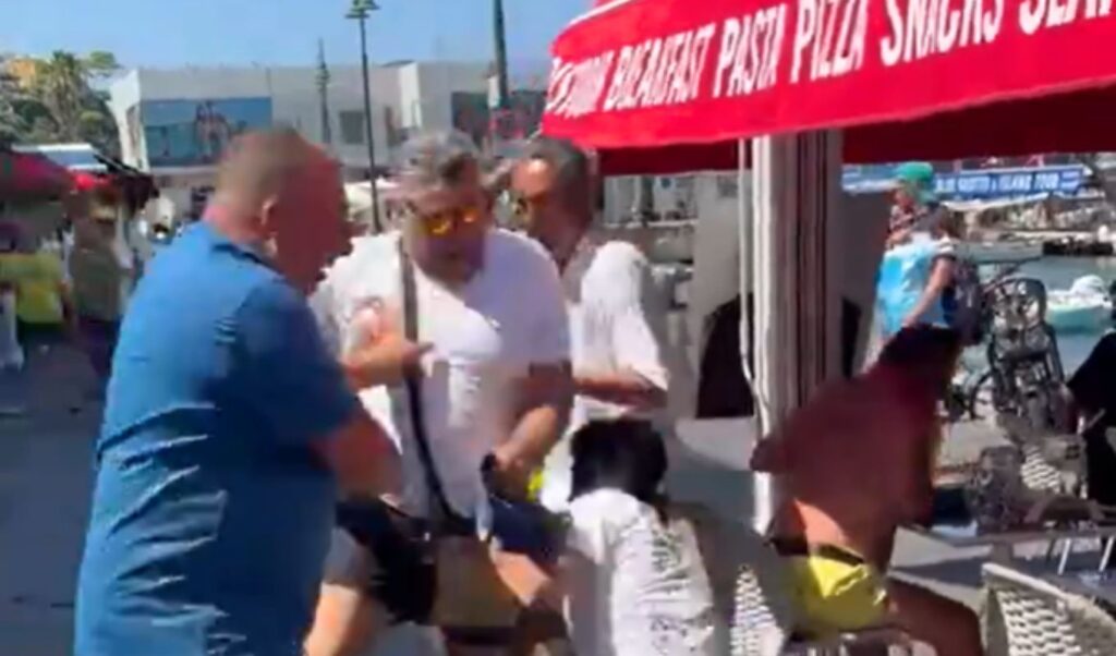 Chaos in Capri: Tourists Brawl in the Streets in Viral Video