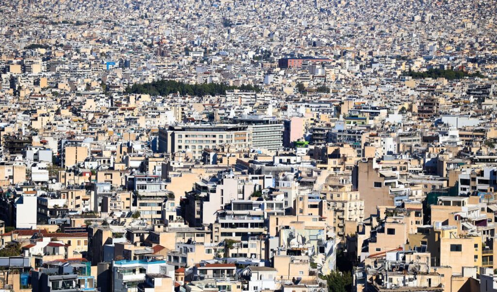 Seized properties in Greece: How transfers are unblocked and who gets lower withholding rates