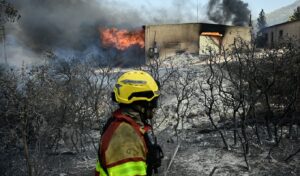 Extreme Fire Danger Friday: Red Alert Across Greece, Gale-Force Winds Up to Force 9