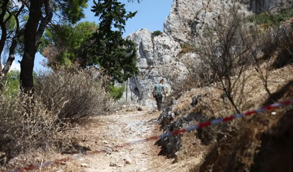 Body Found on Lycabettus Hill Identified as Missing Woman