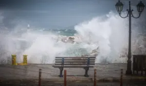 Strong winds forecast for Greece: 10-day Aegean wind warning