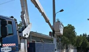 Major Greek Police Crackdown in Aspropyrgos: 16 Arrested for Electricity Theft
