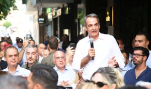 Mitsotakis in Kozani: Minimum wage to exceed €950 before elections
