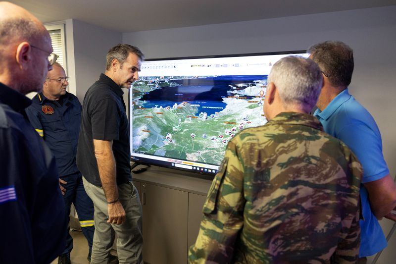 mitsotakis-tasoulas-syntonistiko-1