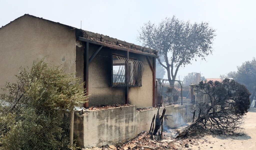 Fatal house fire in Moiraiika, Achaia: Man found dead
