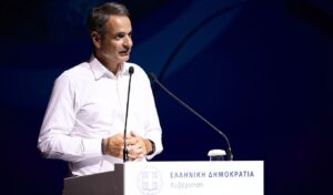 Mitsotakis tours Florina & Kozani as ministers flood Macedonia and Thrace