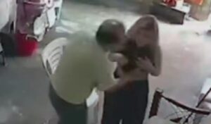 Peru Singer Groped by Bandleader During Rehearsal — Caught on Camera