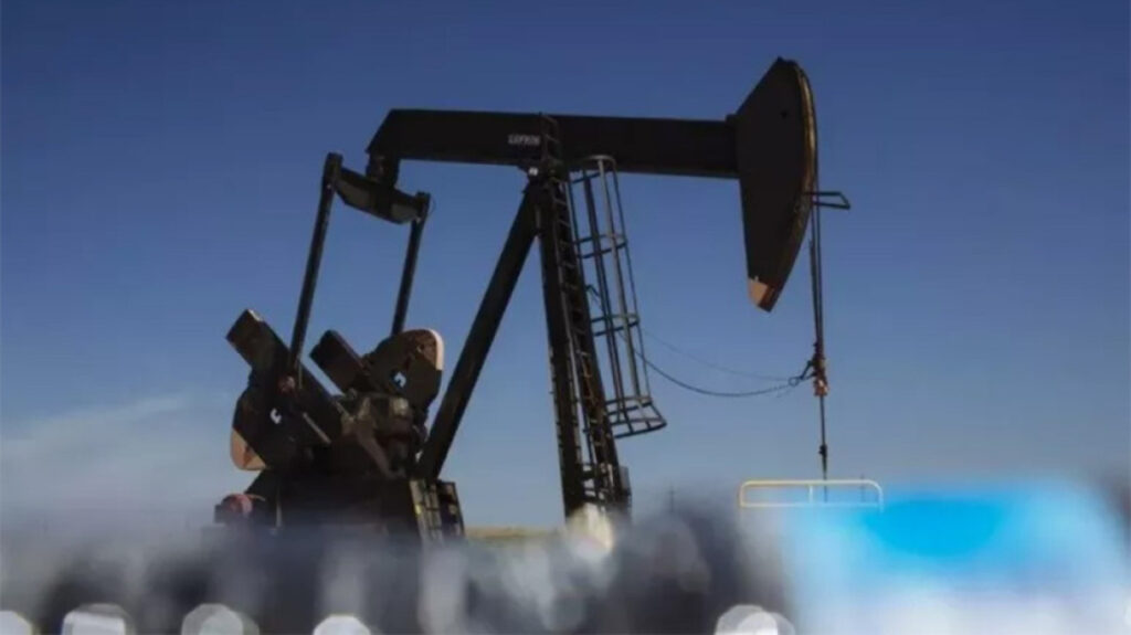 Oil prices surge past $93 as US-Iran tensions escalate