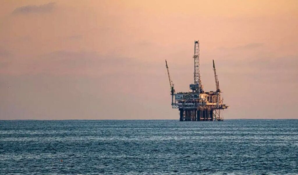 Oil prices drop below $80: US-Iran deal hopes push Brent lower