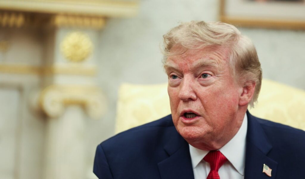 Trump threatens “devastating economic consequences” for any country aiding Iran