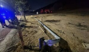 Teen girl killed in Fyli Avenue crash after car hits pole (Photos)