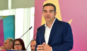 Tsipras: “PASOK is a rival, not an enemy – the second ballot is the ballot of change”