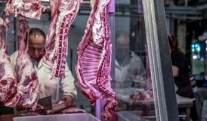 Assumption Day 2025: Meat prices at Athens’ Varvakios market