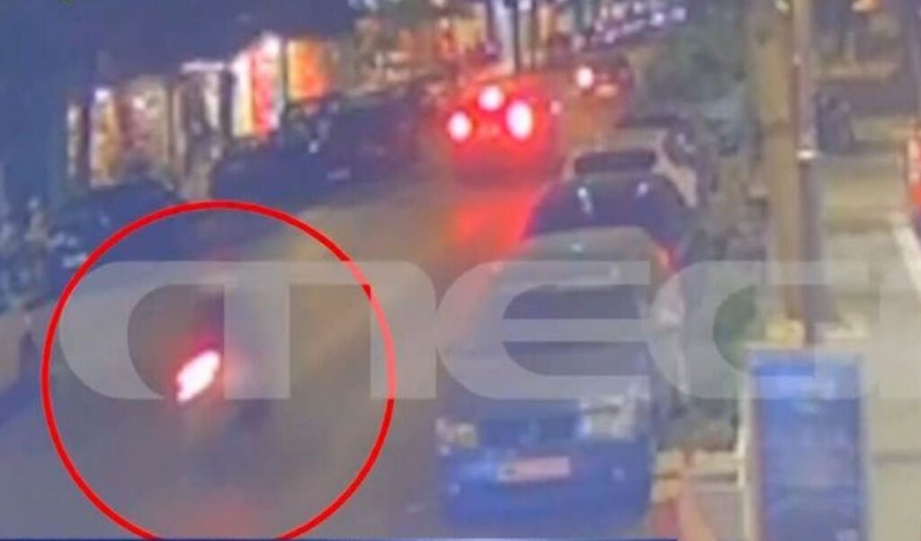 Thessaloniki police chase on video: Biker racks up 18 traffic violations