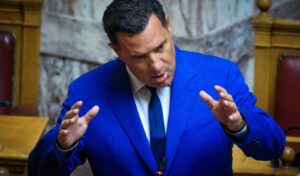 Greek Health Minister warns doctor over quantum medicine claims