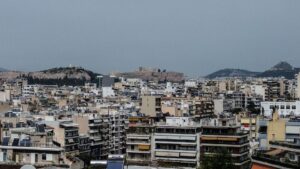 Greece cracks down on undeclared Airbnb income: landlords and property managers under scrutiny