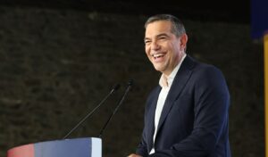 Tsipras at Thessaloniki Trade Fair: No to “losers’ government,” yes to snap elections