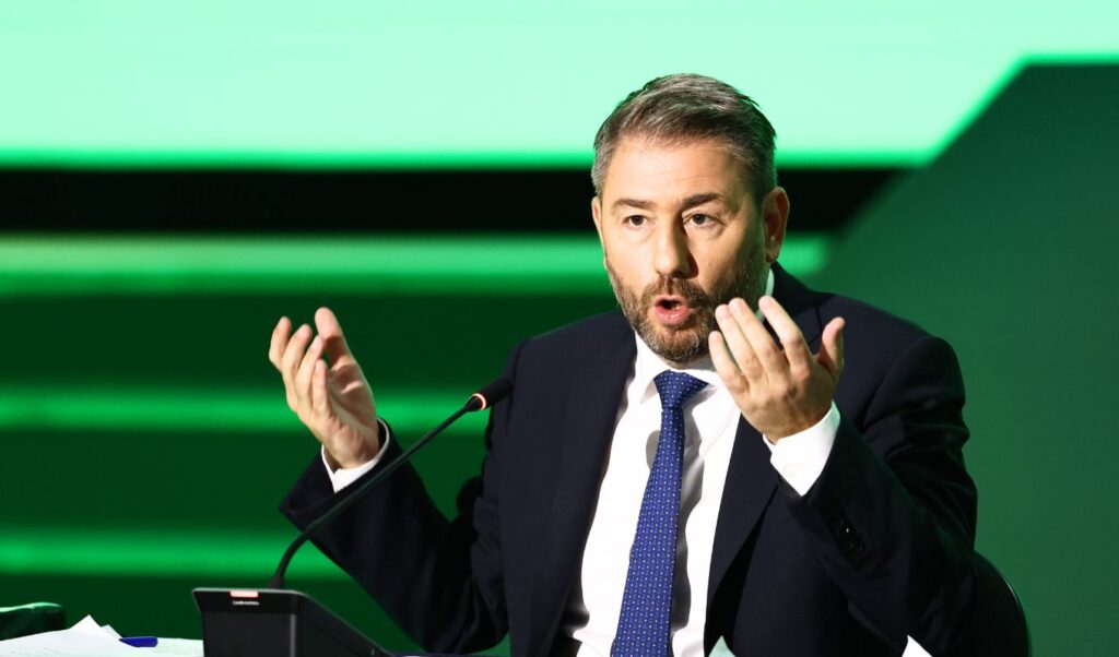 PASOK’s contradictory post-election signals: no deal with ND, but stable government promised