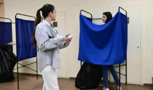 Greece polls: New Democracy leads as ELAS consolidates second place