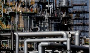 Fuel prices on fire: Average gas and diesel hits €2.20