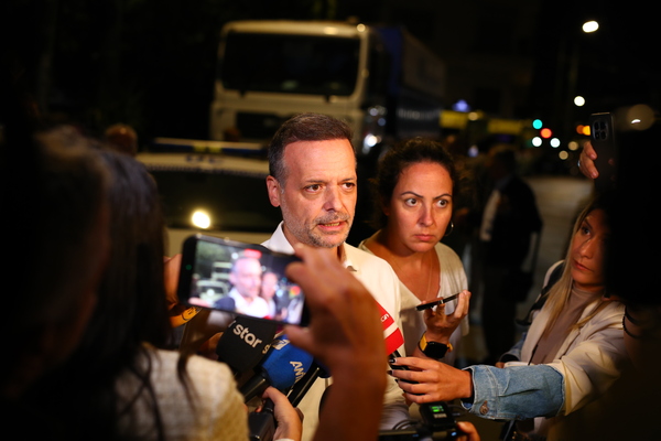 Athens Plaka explosion: Anxiety over six missing persons