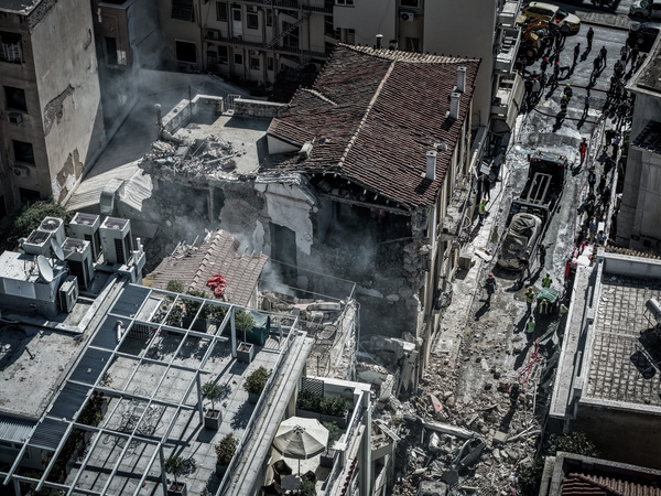 Athens Plaka explosion: Anxiety over six missing persons