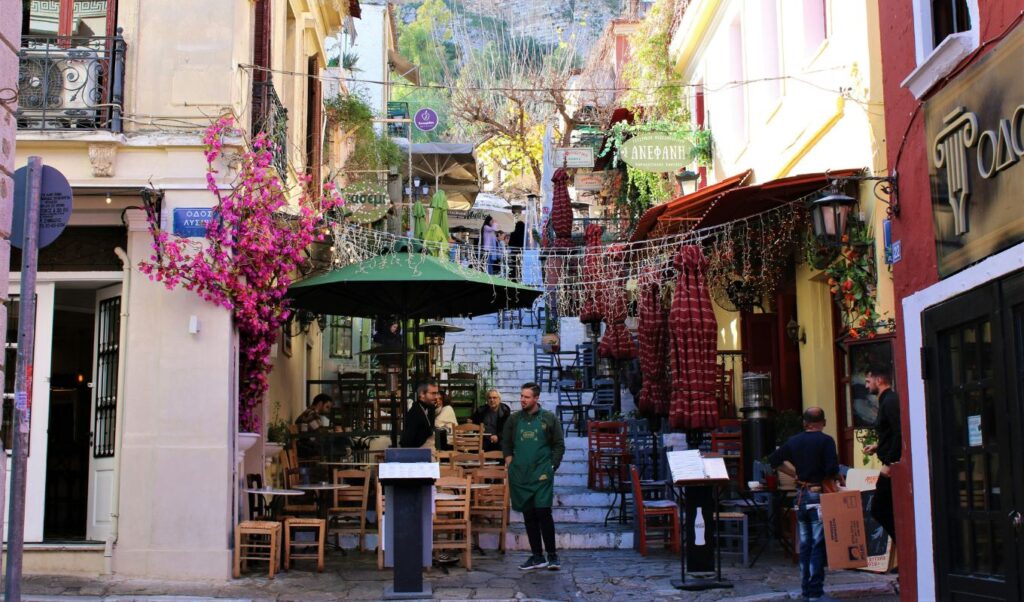 Greek businesses demand tax bonuses for clean tax records ahead of Thessaloniki Summit