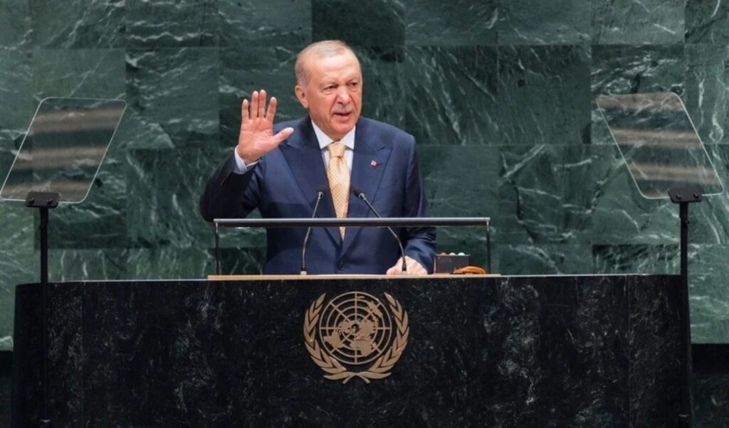 Erdogan’s double talk on Greece: the UN ambitions behind his moderate tone