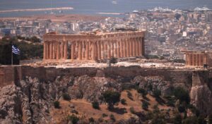 Greece challenges London in the race to attract hedge funds