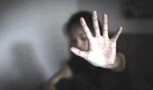 Off-Duty Officer Saves Woman From Abusive Ex in Greece: “God Sent You”