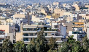 Greece’s squatted public land buyback scheme falls flat: only 1 in 8 respond