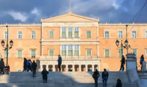Greece’s “Middle Class” Wage Plan: Collective Bargaining as the New Weapon