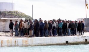 Crete: 42 migrants rescued southwest of Gavdos island