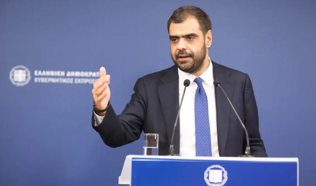 Marinakis fires back at Androulakis: “Billions of promises, zero price tags”