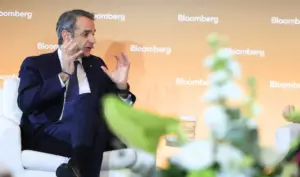 Mitsotakis battles Brussels for fuel tax relief
