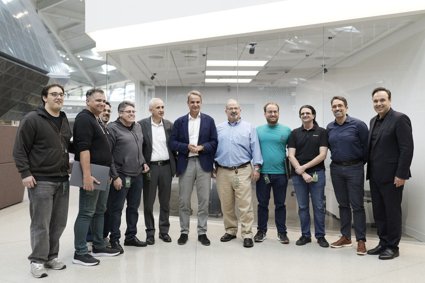mitsotakis-tesla_3_