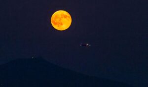 September 2026 Harvest Moon: When to See It and How It Got Its Name