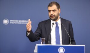 Marinakis: Greece reserves funds for 2026 citizen support