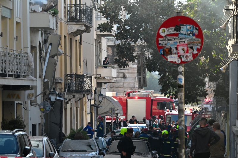 plaka-katarreusi-ktiriou-meta-apo-ekrixi0__4_